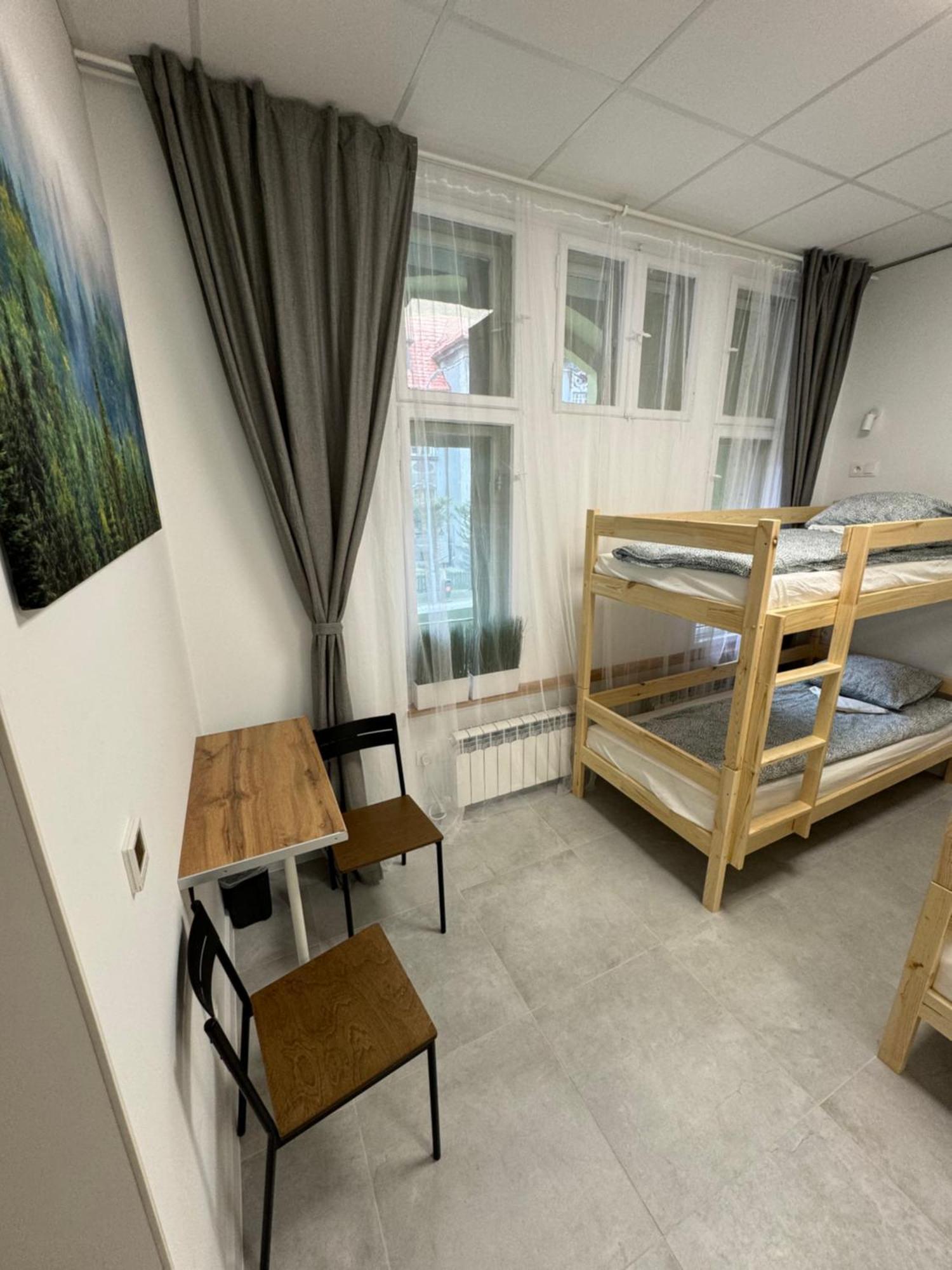 Green Hostel Katowice - 24H Parking Luaran gambar