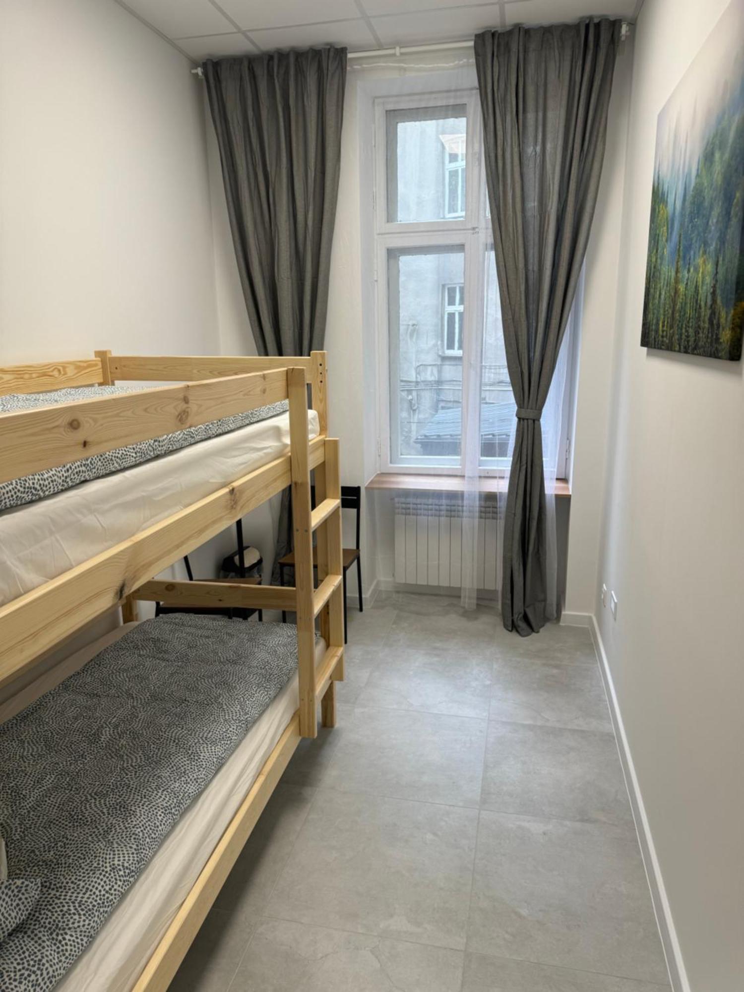 Green Hostel Katowice - 24H Parking Luaran gambar